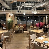 <英語メニュー>当店は英語メニューをご用意いたしておりますので、外国人のご友人とのお食事でご利用のお客様や、お仕事や観光などでお越しの海外の方でも安心してご来店いただけます。複数言語対応スタッフ在籍（英語）！ご不明な点はお気軽に店舗までお問い合わせください。