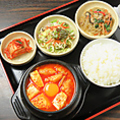料理メニュー写真 スンドゥブチゲ定食