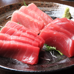 近海生まぐろ刺し3点盛