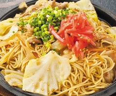 〆にもメインにも！福岡の焼きラーメンの写真