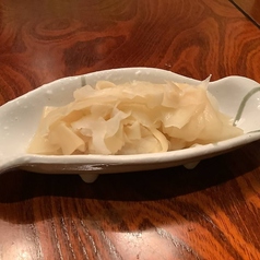 セロリとガリの甘酢漬け