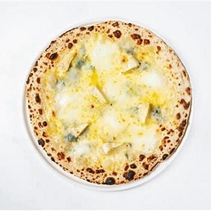 クワトロフォルマッジョPIZZA 