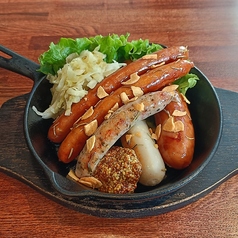 ソーセージ5種盛り / Assorted 5 sausages