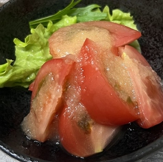 自家製ドレッシングの冷やしトマト