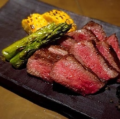 A5ランク黒毛和牛もも炭火焼き200g