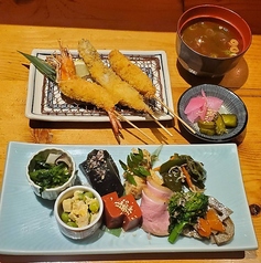 串とおばんざい定食