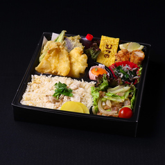 季節弁当 -桐-