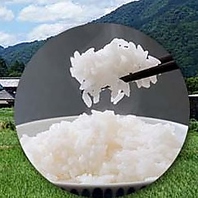 牧場ならではの自家製米「ミルキークイーン」を使用