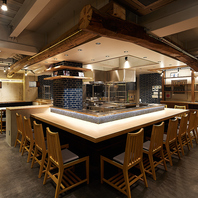 藁焼きのライブ感をお楽しみいただけます