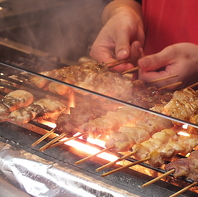 新鮮な鶏を丁寧に焼き上げた串焼き各種♪