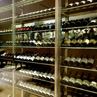 大型ワインセラー完備