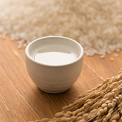 季節ごとにおすすめの日本酒をご用意しております