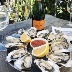 FOREVER CAFE&OYSTER BAR フォーエバーカフェ&オイスターバーのおすすめポイント1