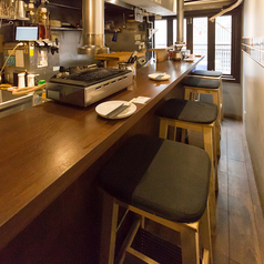 ホルモン酒場　鬼に金棒　梅田　芝田店の雰囲気2