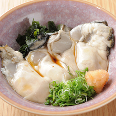 刺身から焼き物・揚げ物まで、多彩なアラカルト一品をご用意！の写真