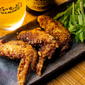 料理メニュー写真&nbsp;秘伝の手羽先揚げ