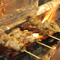 【信玄鶏の串焼き】逸品料理が沢山あるそば居酒屋