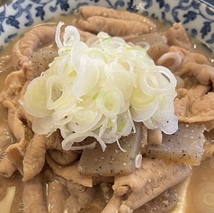 名物のもつ煮定食も人気♪