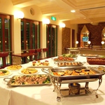 ビュッフェスタイルのパーティーもＯＫ♪プロジェクター完備なのでブライダル等のPARTYに最適!!