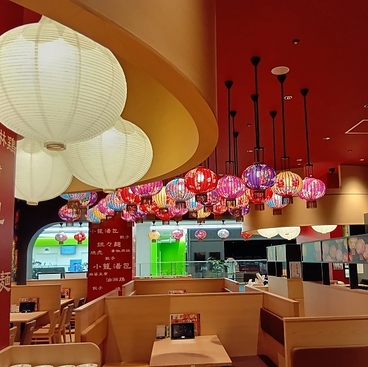 上海湯包小館 ららぽーと安城店の雰囲気1