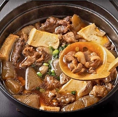 和牛すじと豆腐の煮込み