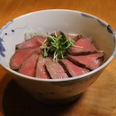 A5ランク奈義和牛のローストビーフ丼