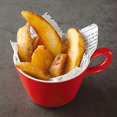 皮付きポテトフライ