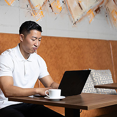 EAT Healthy Food Cafe イートヘルシーフードカフェの雰囲気3