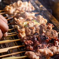 炭火香る空気に惹かれふらりと通いたくなる心地よいお店