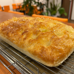 自家製フォッカッチャ2枚