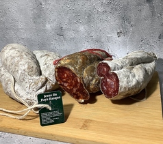 フランス産バスク(キントア)豚のサラミ　25g