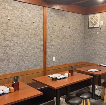 炭火串焼ほんだの雰囲気1