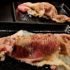 大きい肉寿司