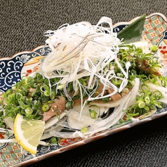 ねぎだくふわとろ極鶏レバ刺し(低温調理)