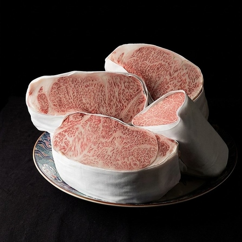 最上級黒毛和牛を使用した至高の焼肉体験を。