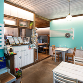 cafe wave snow カフェ ウェイブスノウの雰囲気2