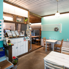 cafe wave snow カフェ ウェイブスノウの雰囲気2