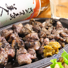 【もも炭火焼(塩/ガーリック)】炭火焼は長崎で地どりや道場が元祖！！本物の味をお楽しみ下さい。の写真