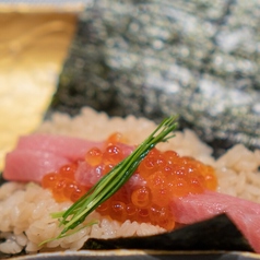 赤酢使用 本鮪とろの手巻き