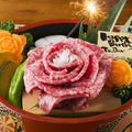 料理メニュー写真 【誕生日記念日】お肉のケーキでサプライズ！