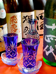 自慢の日本酒はなんと22種類の品揃え！刺身と相性ピッタリ美味しい冷酒と料理を一緒にどうぞ♪