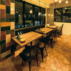 肉バルVS魚バル デザインフードマーケット 名古屋駅店特集写真1