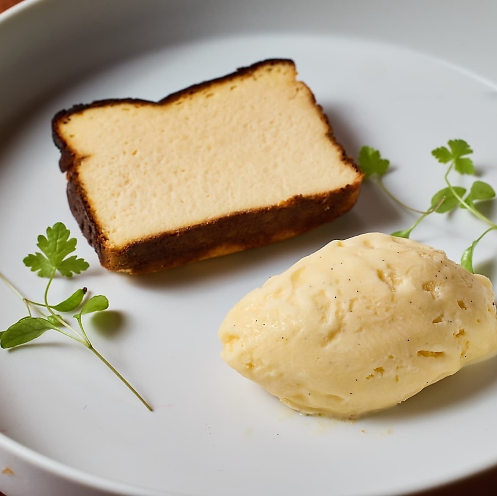 仕事終わりやデートにぴったりなレストラン！くつろぎやすい雰囲気が漂う特別な空間で至福の時間を…