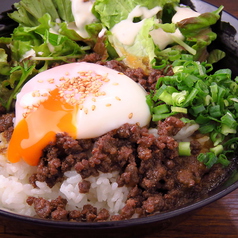 馬肉そぼろ飯