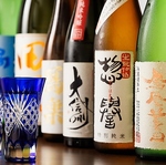 【地酒を堪能】栃木県の地酒を豊富にご用意。当店自慢のお料理とのマリアージュをお楽しみください。
