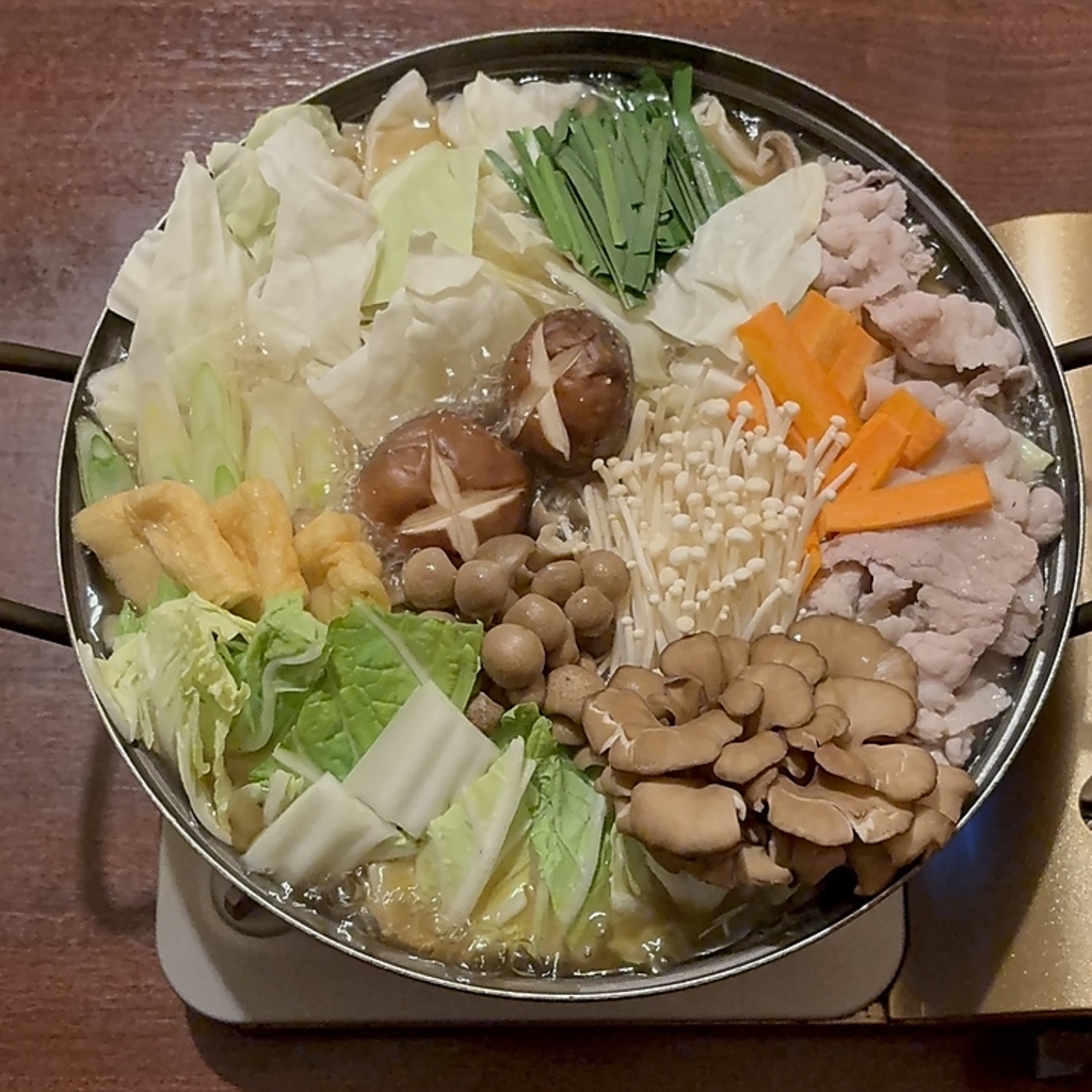 季節限定！ちゃんこ鍋(2~3人前)1500円ボリューム大