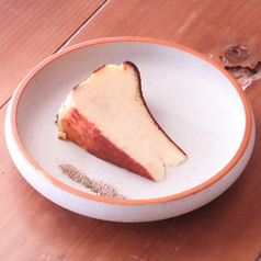 ワインのためのおつまみ バスクチーズケーキ