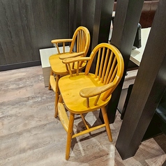 【お子様用イス有り】清潔感溢れる店内はファミリーに人気！駅チカ★好立地にある韓国料理店！本場の味が自慢の人気のお店です。単価もリーズナブルなので飲んで食べて、合コンや宴会にもおすすめ！