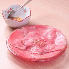 味変の楽しみあり！自家製トッピングと一緒に♪