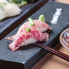 和牛のにぎり（2貫）